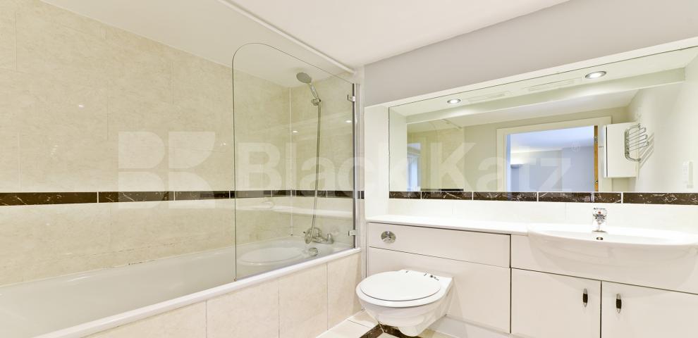 			NEW INSTRUCTION (Includes water rates)., 1 Bedroom, 1 bath, 1 reception Apartment			 Pacific wharf, 165 Rotherhithe Street , Rotherhithe 